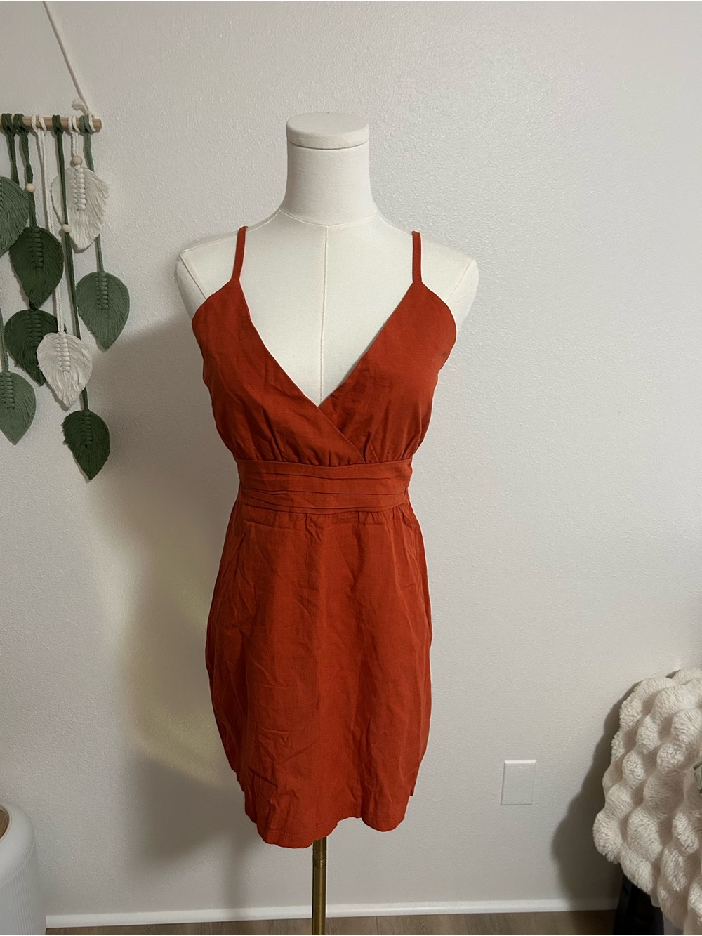 Sleeveless Rust Mini Dress with V-Neck